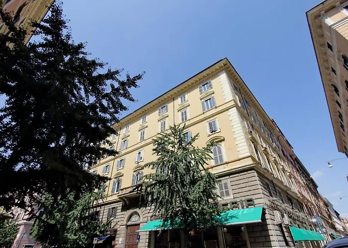 Vatican House Via Terenzio